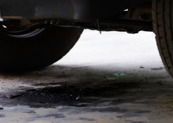 Common Reasons Why Your Car Is Leaking Oil When Parked in Kenya